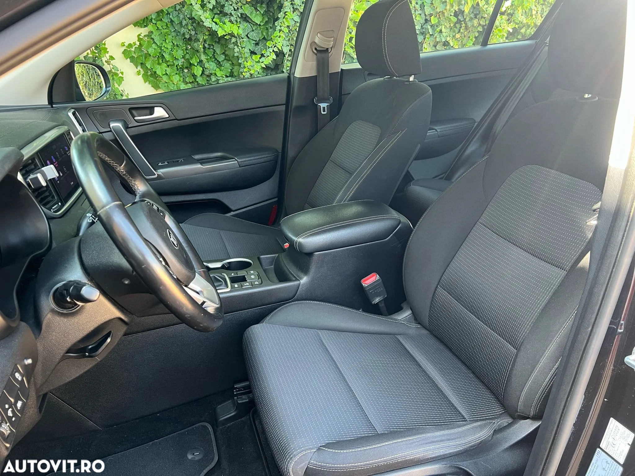Kia Sportage 1.6 CRDI AWD Eco-Dynamics+ (48V M-H) DCT Black Edition - 13