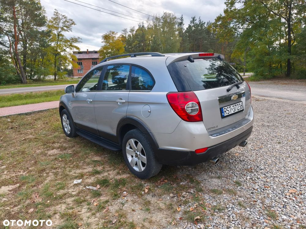 Chevrolet Captiva 2008 photo 4