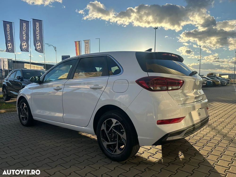 Hyundai i30 1.5 T-GDI 140CP 7DCT MHEV Highway - 7