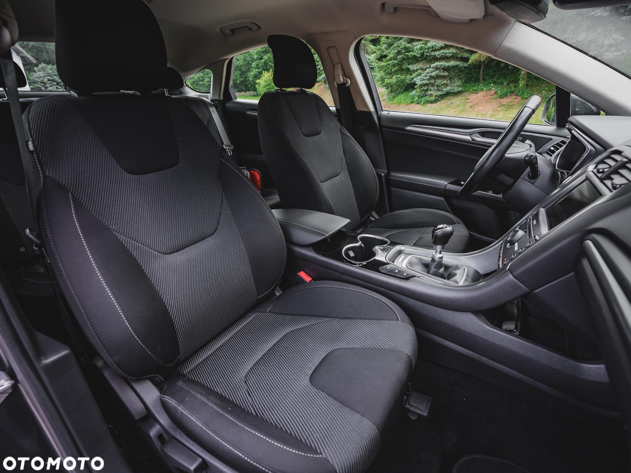 Ford Mondeo 2.0 TDCi Titanium - 27