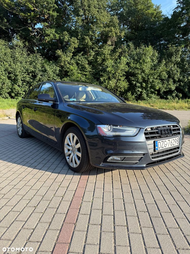 Audi A4 Limousine 2.0 TFSI multitronic Ambiente - 2