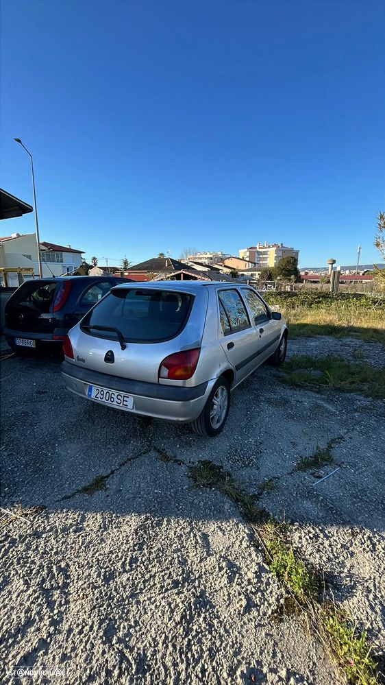 Ford Fiesta 1.25 Ghia - 4