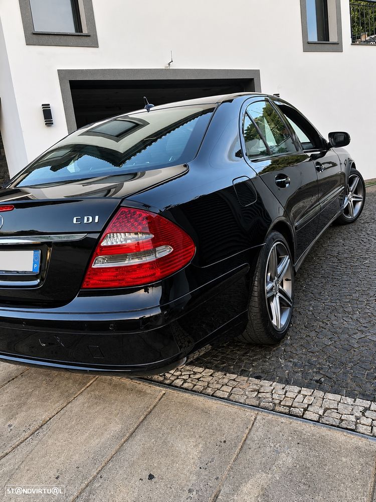 Mercedes-Benz E 200 CDI Elegance Aut. - 3