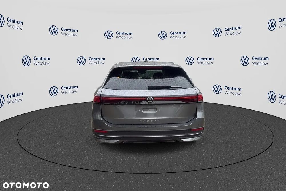 Volkswagen Passat 2.0 TSI Business Plus DSG - 6