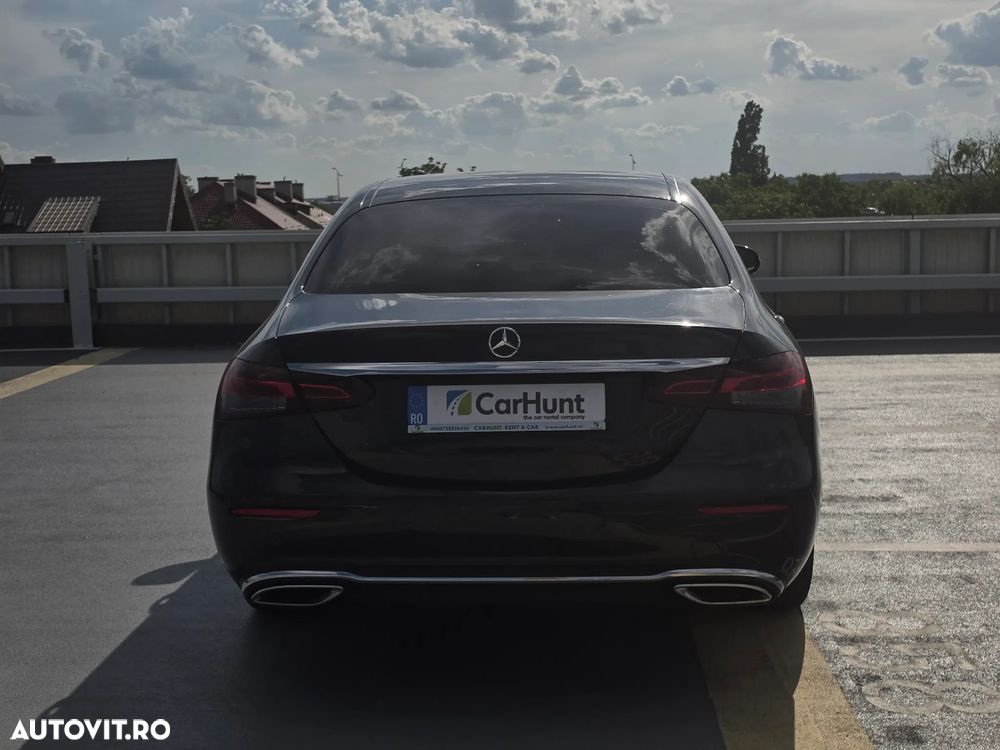 Mercedes-Benz E - 9