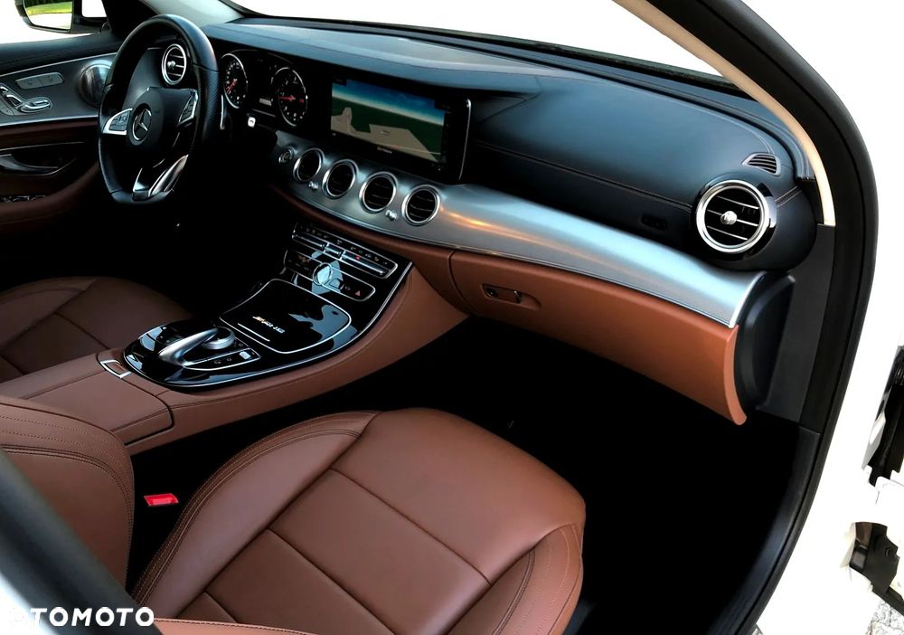 Mercedes-Benz Klasa E 220 d 9G-TRONIC - 13