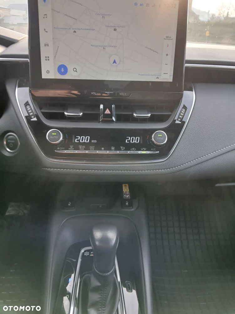 Toyota Corolla 1.8 Hybrid Comfort - 10