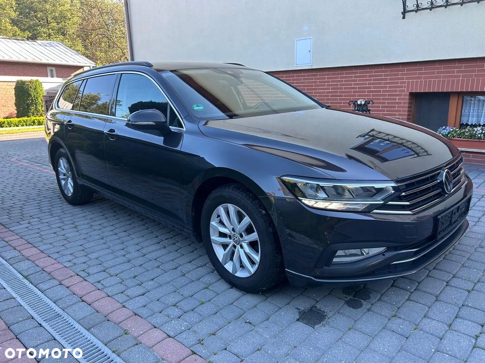 Volkswagen Passat 2.0 TDI EVO Business DSG - 6