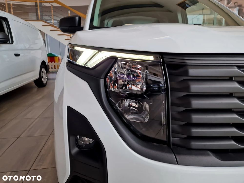 Ford Transit Courier - 6