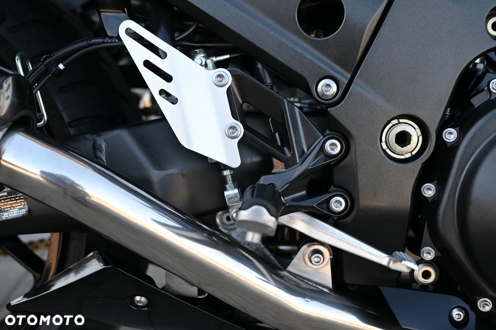Kawasaki ZZR - 31