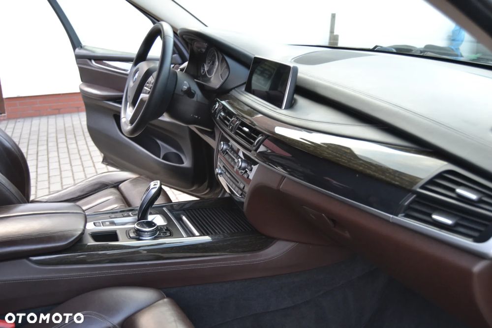 BMW X5 - 32