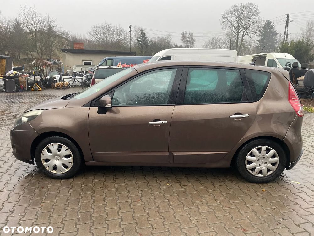 Renault Scenic TCe 130 Dynamique - 8