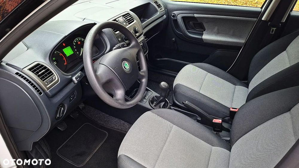 Skoda Fabia - 19