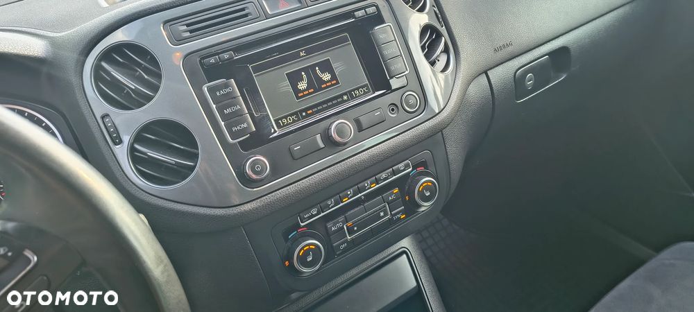Volkswagen Tiguan 2.0 TDI 4Mot Perfectline R-Style DSG - 14