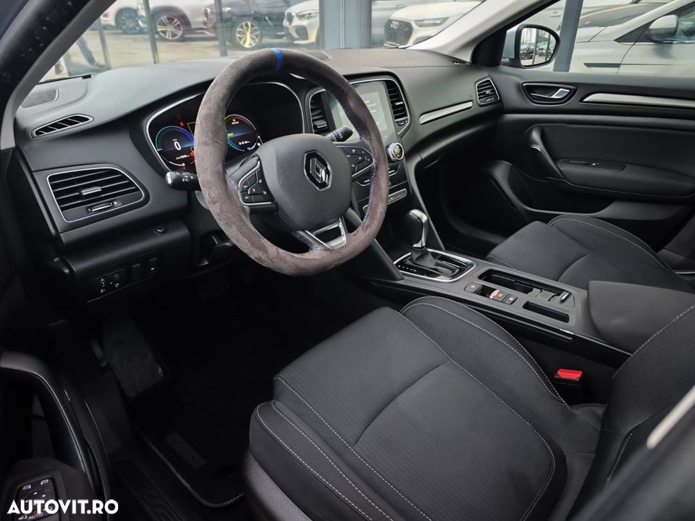 Renault Megane E-TECH Plug-in 160 BUSINESS EDITION - 9