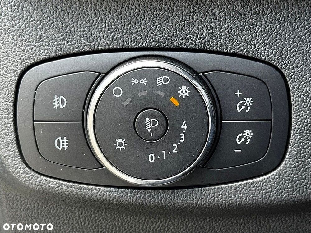Ford Focus 1.0 EcoBoost Titanium - 18