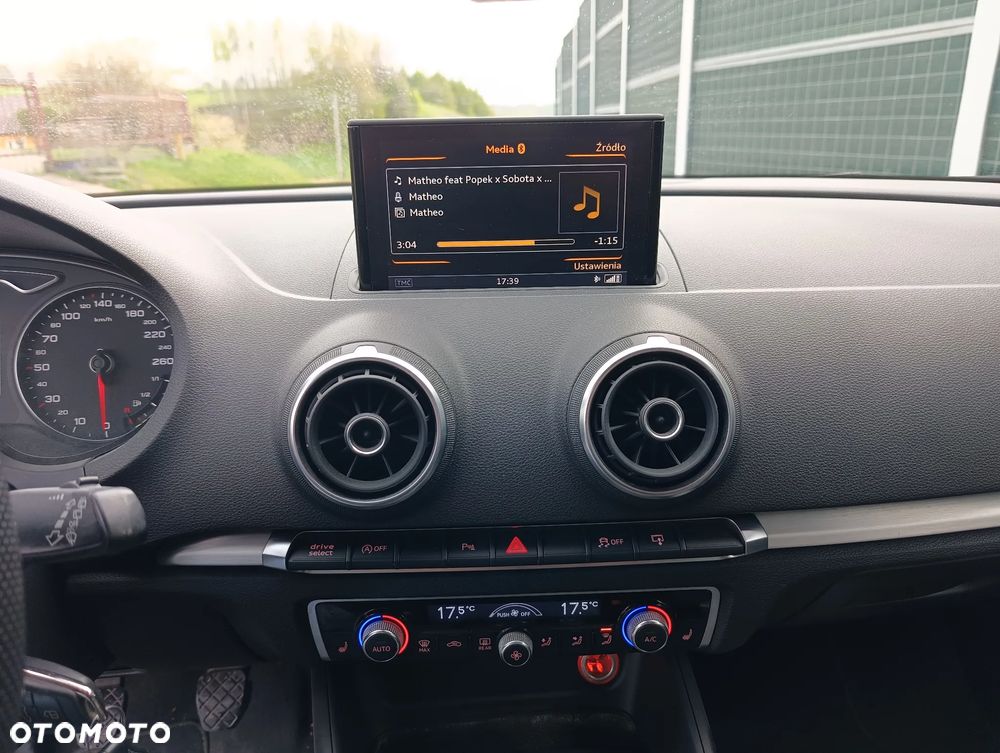 Audi A3 Sportback 2.0 TDI S line Sportpaket - 32