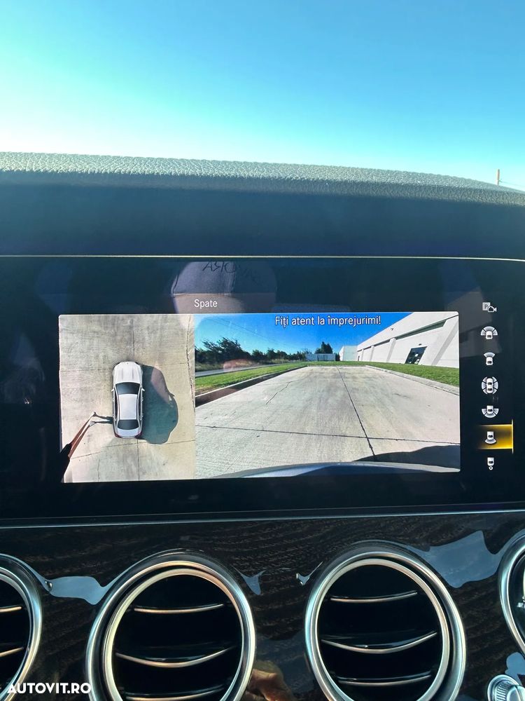 Mercedes-Benz E 300 4MATIC 9G-TRONIC AMG Line - 28