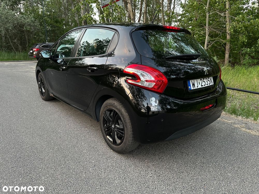 Peugeot 208 1.2 VTi Access - 6