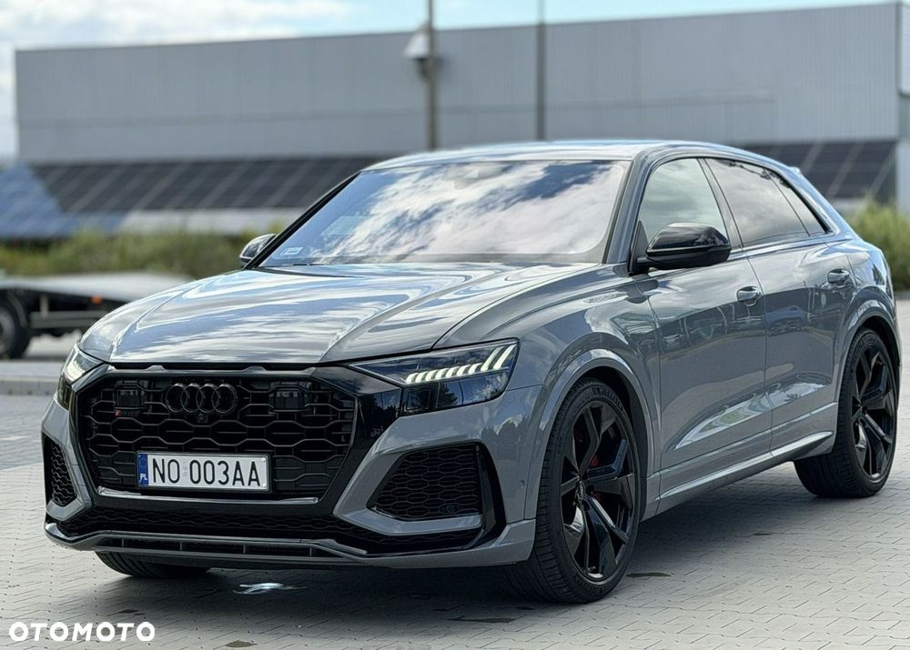 Audi RS Q8 - 5