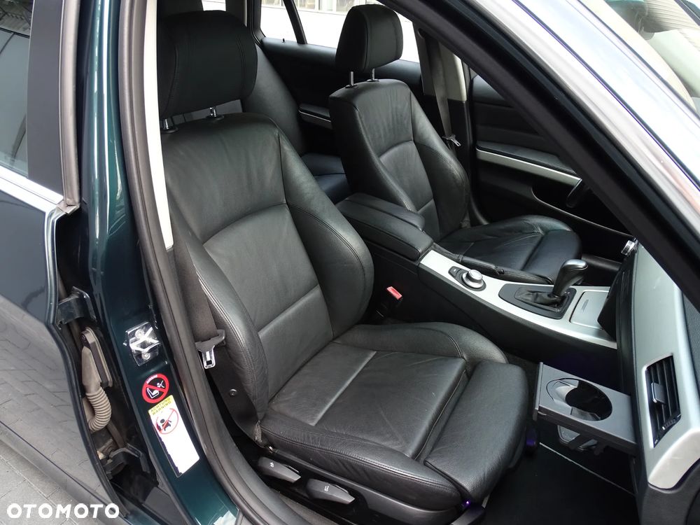 BMW Seria 3 325xi - 8