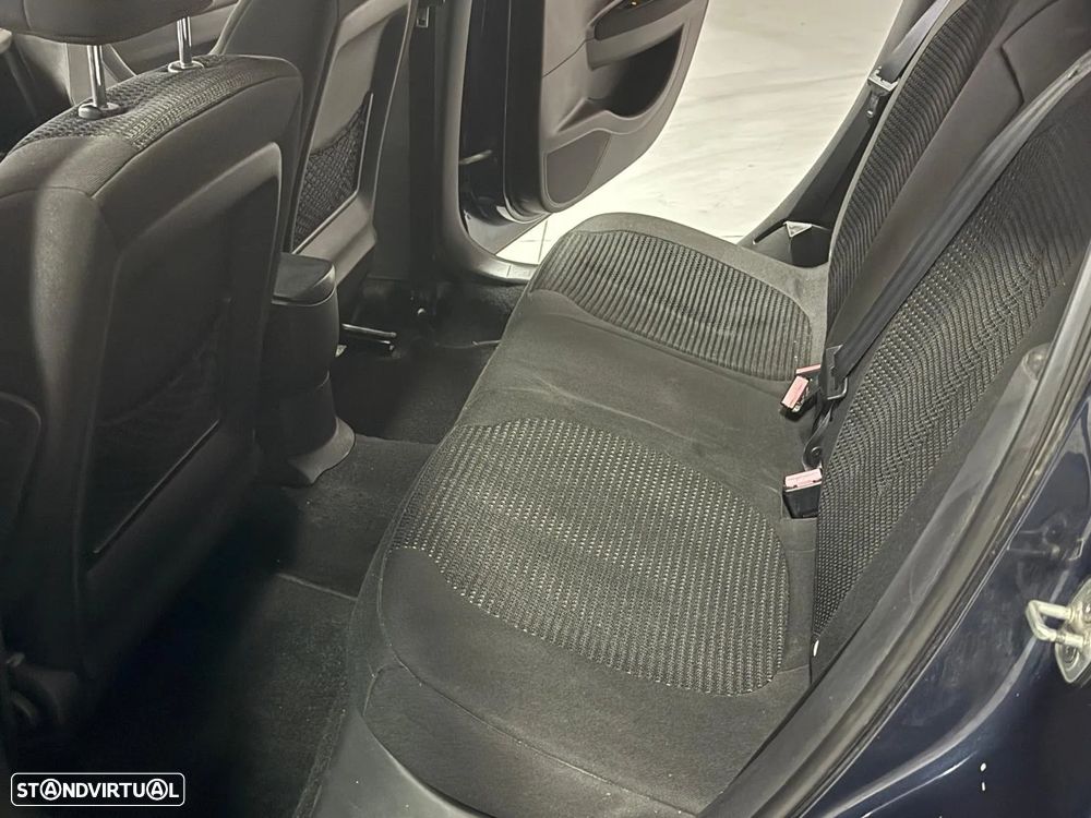 Citroën C4 1.6 HDi 110 VTR Pack - 10