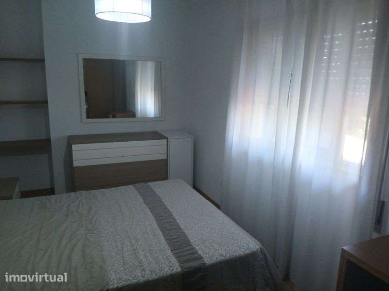 Alugo Apartamento T2 nas Fontainhas - Grande imagem: 5/12