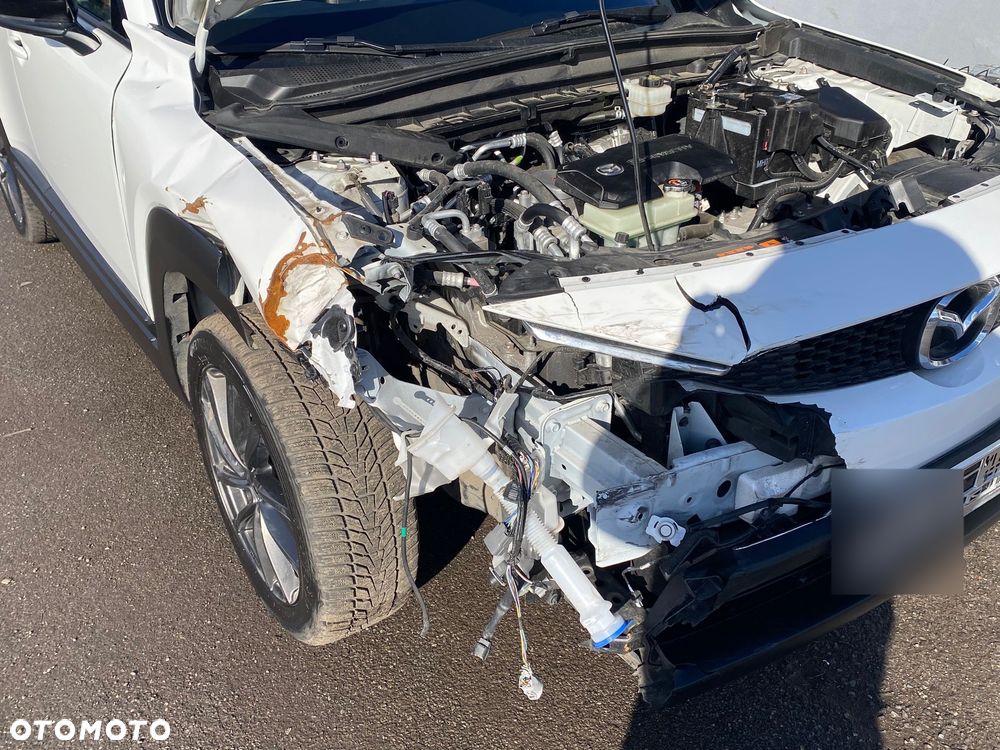 Mazda MX-30 e-SKYACTIV - 8