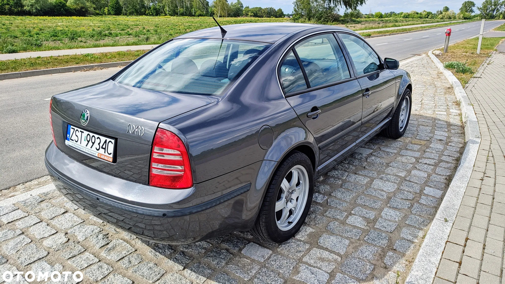 Skoda Superb 2.0 Comfort - 8