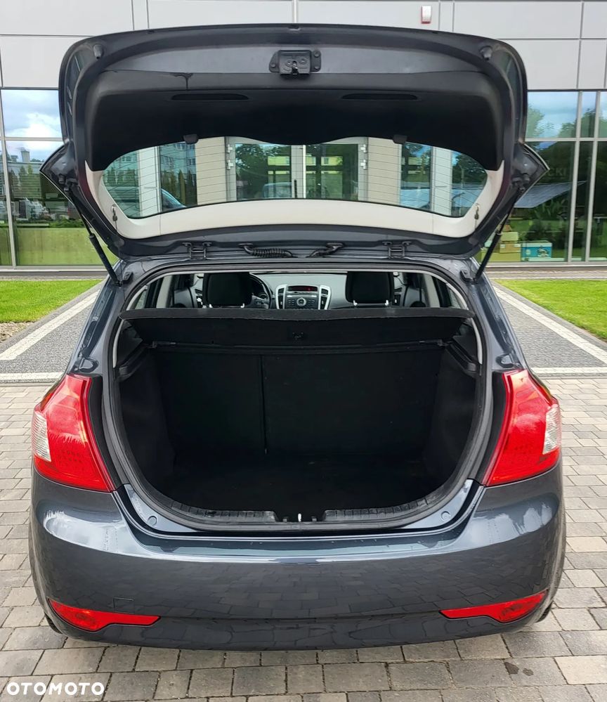 Kia Ceed 1.4 Comfort - 13