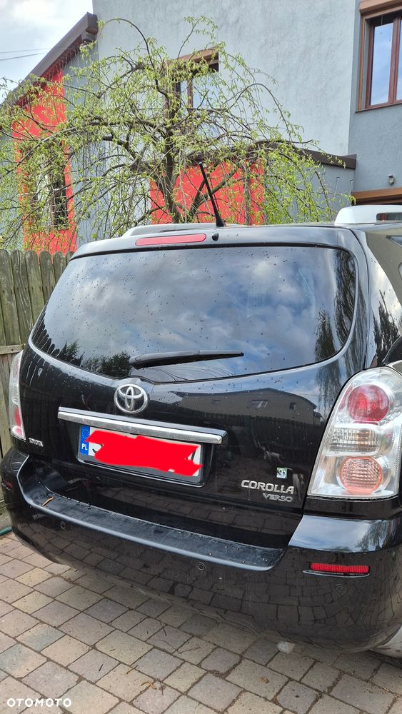 Toyota Corolla Verso 1.6 Premium - 1