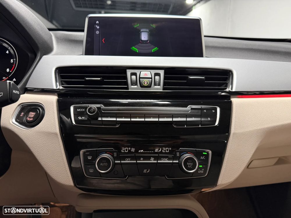 BMW X1 16 d sDrive Advantage - 30