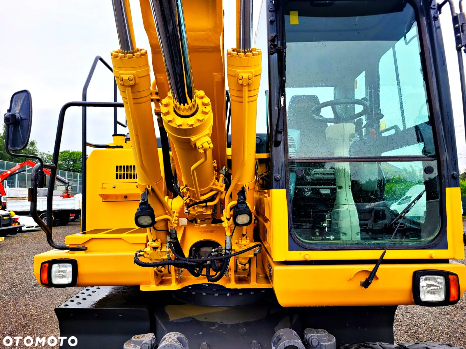 Komatsu PW 160 - 8 Wysięgnik dwuczęściowy, 3 ramiona - 12