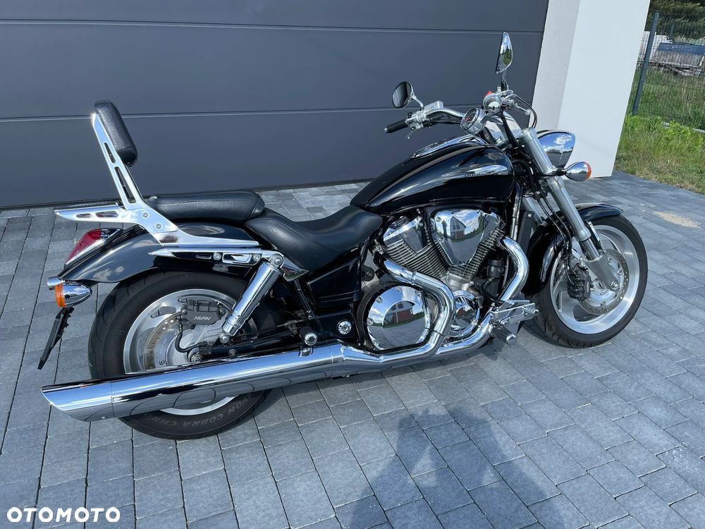 Honda VTX - 3
