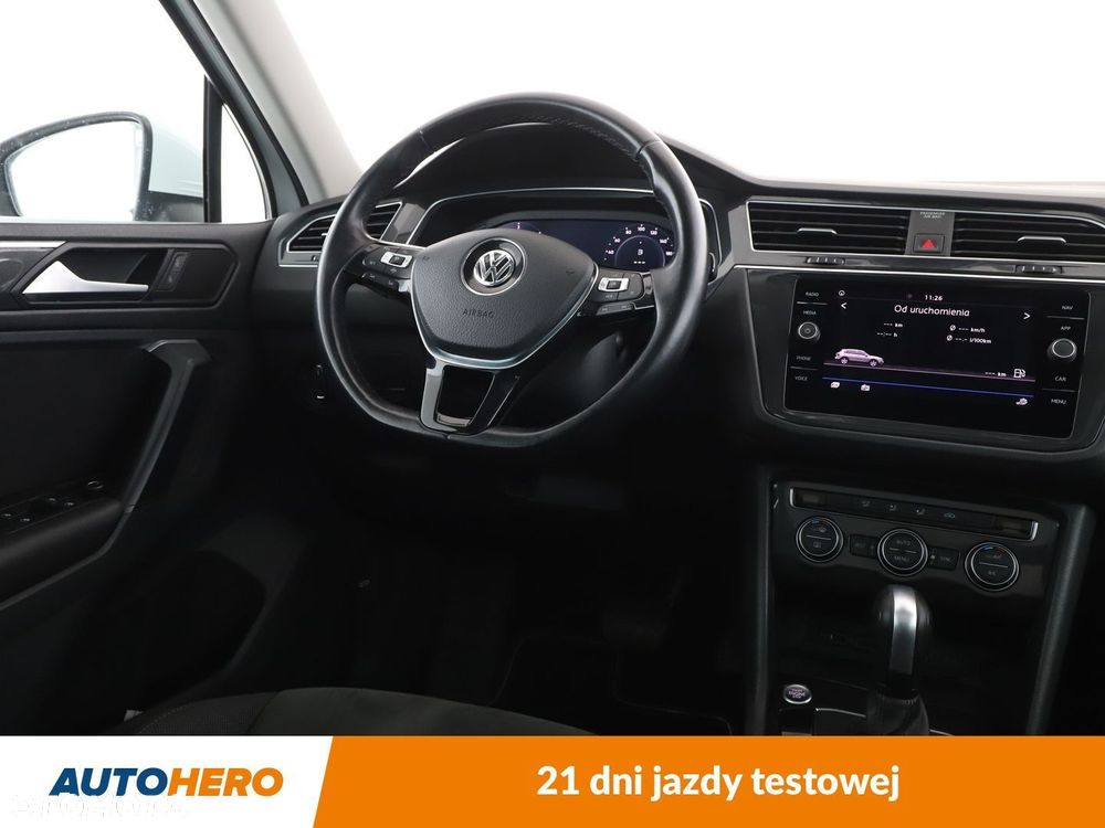Volkswagen Tiguan - 13