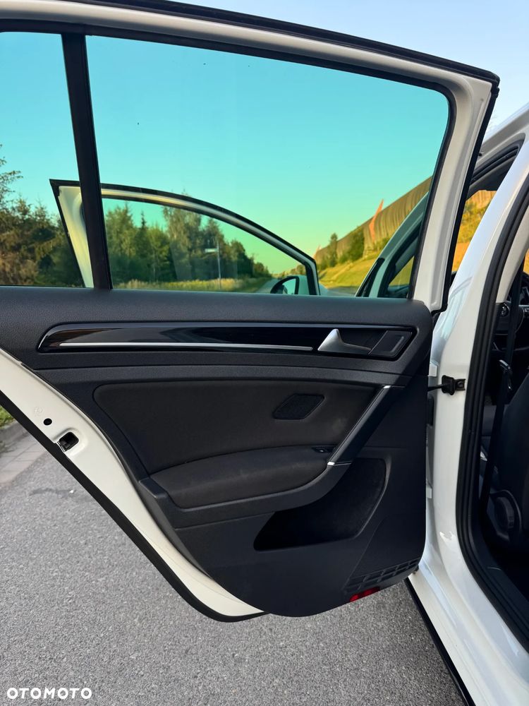 Volkswagen Golf 1.4 TSI BMT Highline - 19
