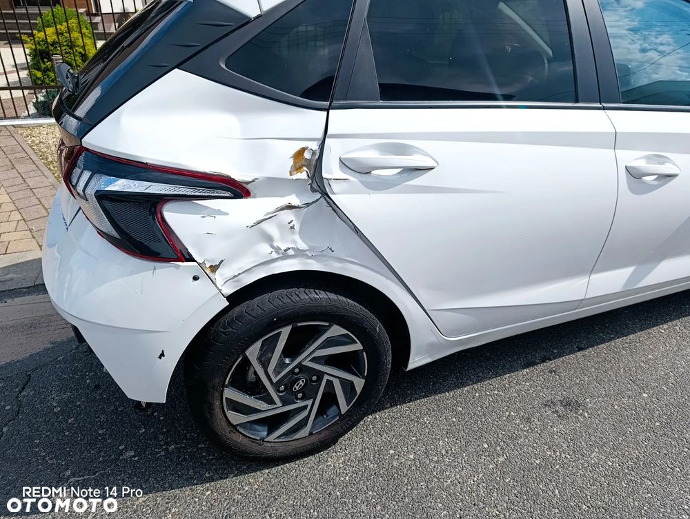 Hyundai i20 - 11