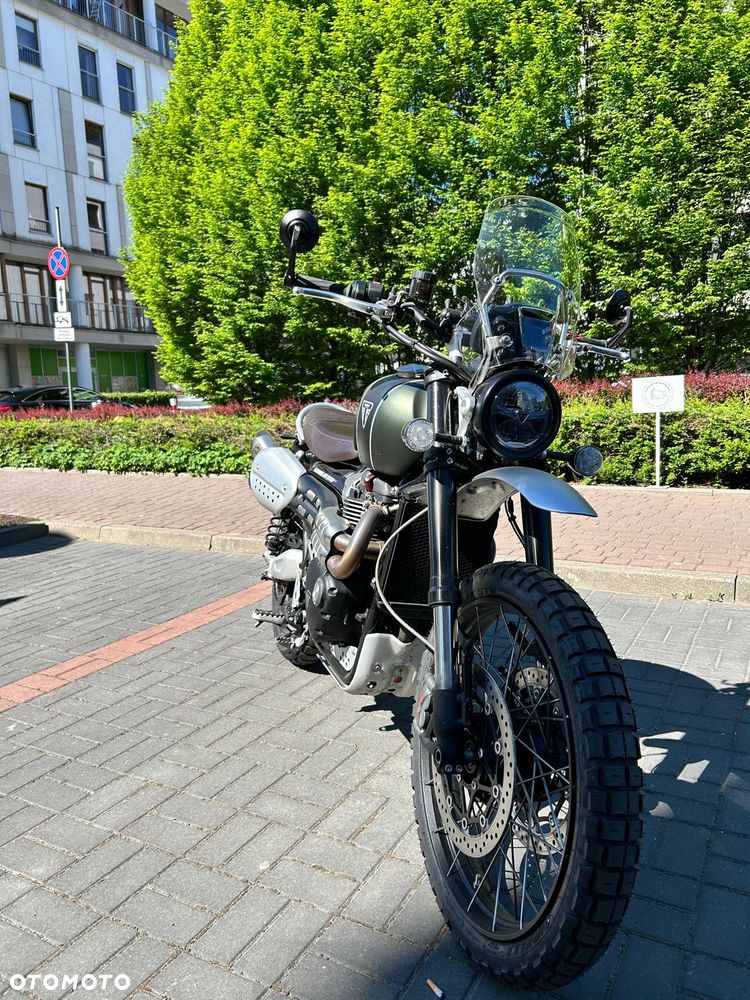 Triumph Scrambler - 5