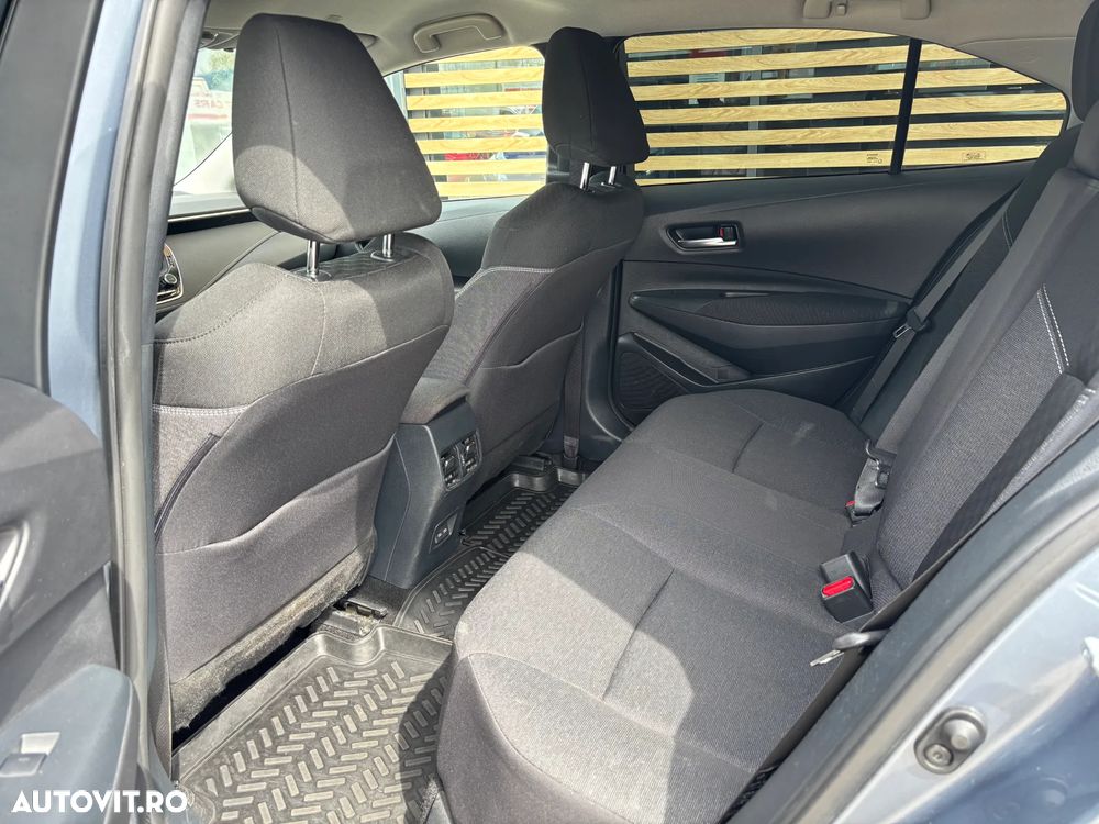 Toyota Corolla Sedan 1.5 TNGA CVT Business - 16