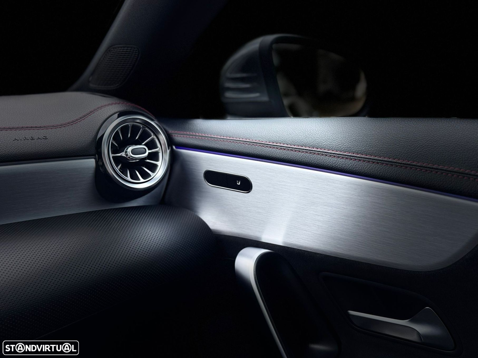 Mercedes-Benz CLA 180 - 8
