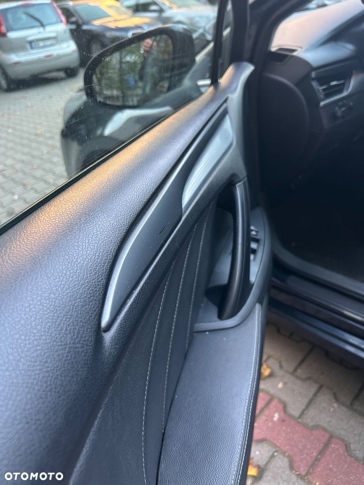 Toyota Avensis 1.8 Sol MS - 4
