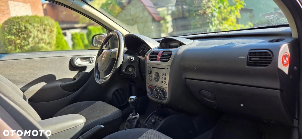 Opel Corsa - 30