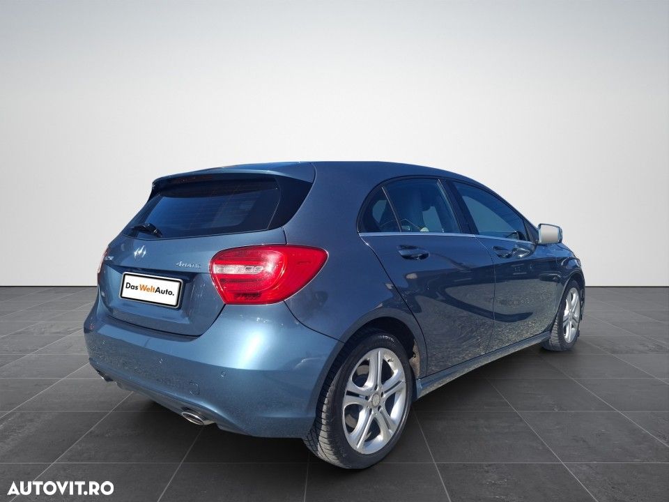 Mercedes-Benz A - 6