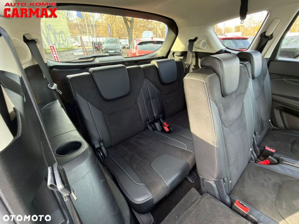 Ford S-Max - 20