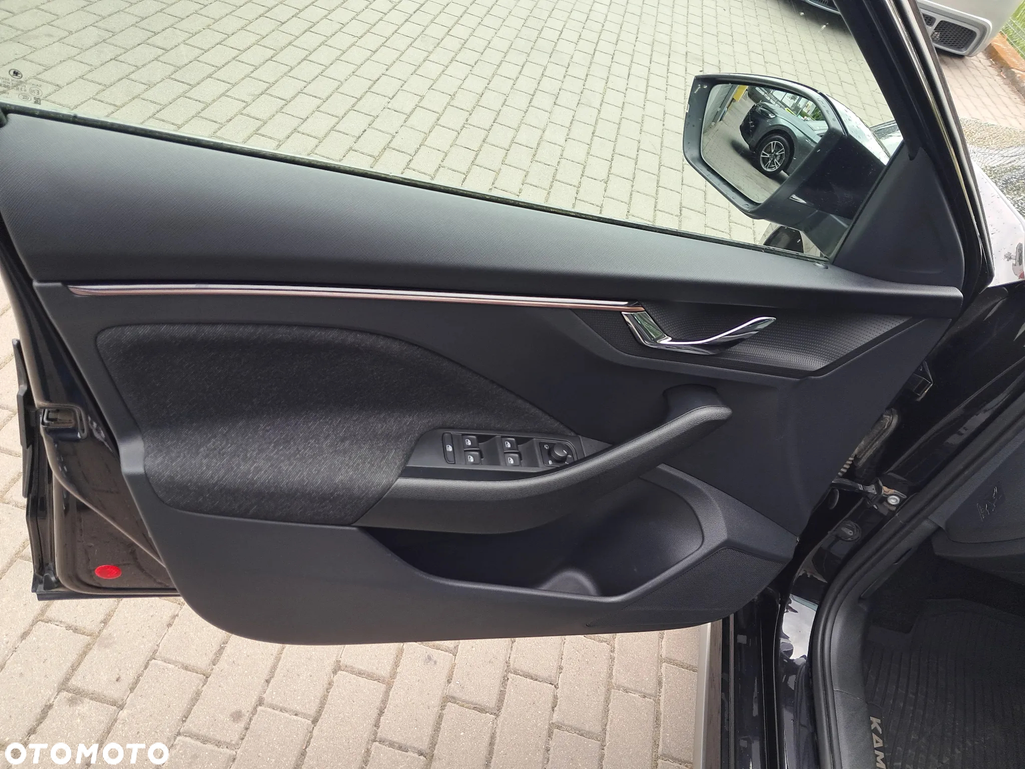 Skoda Kamiq 1.0 TSI Style DSG - 13
