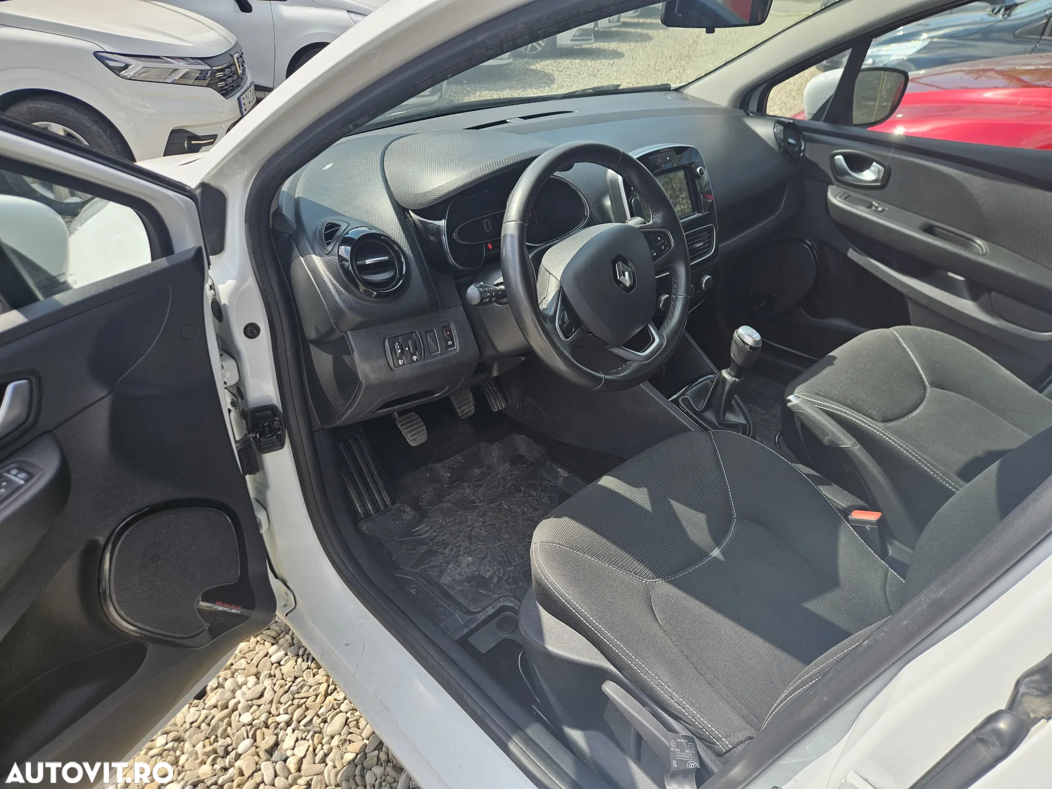 Renault Clio Estate TCe Zen - 7