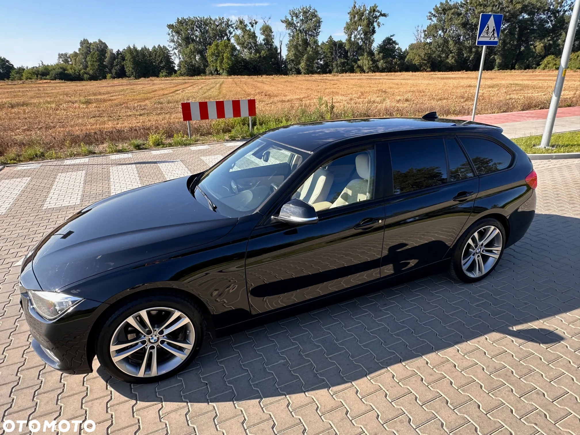 BMW Seria 3 318d Sport Line Shadow - 11