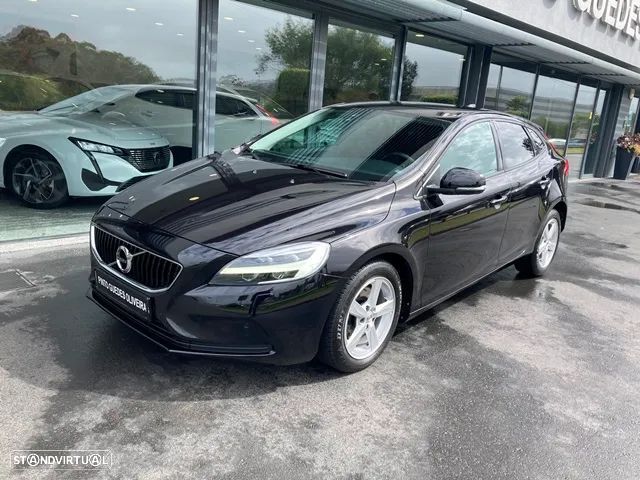 Volvo V40 T2 Momentum - 3
