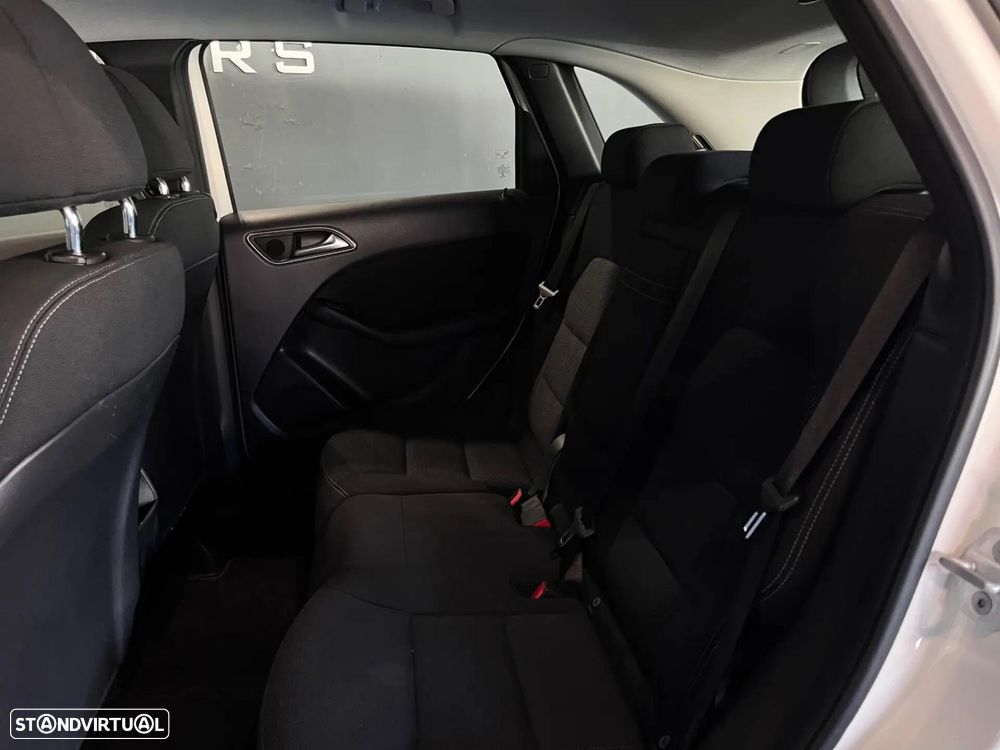 Mercedes-Benz B 180 (CDI) d Urban - 13