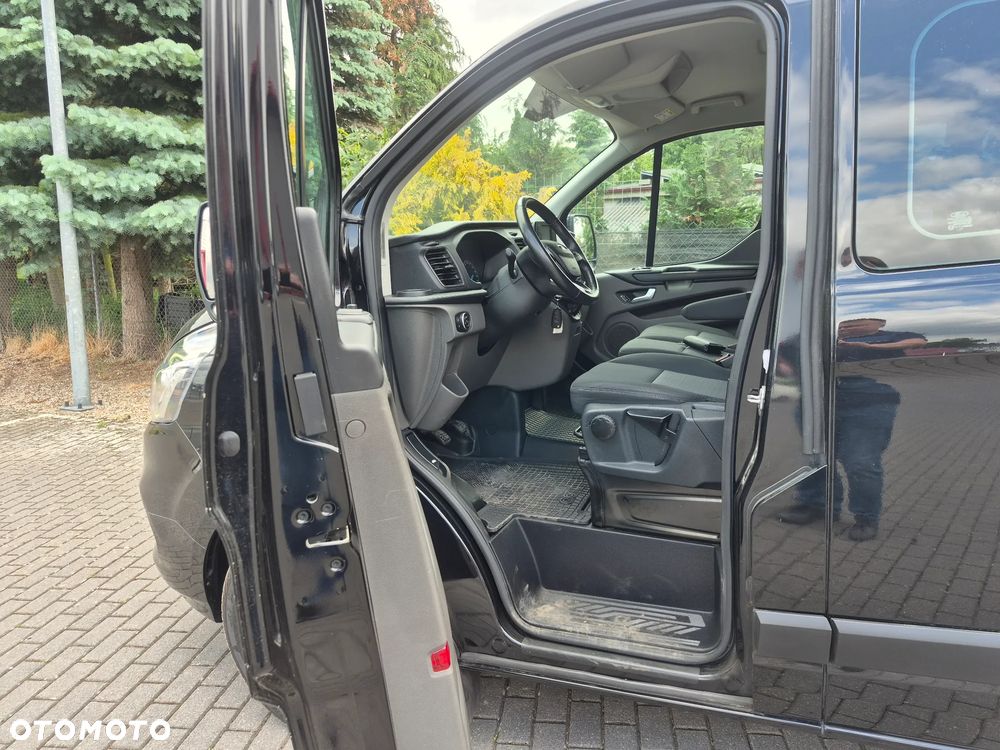 Ford Transit Custom 290 L2H1 Limited - 9